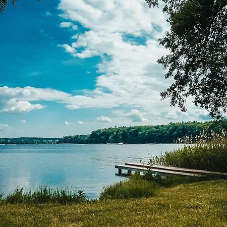 Holzhaus Direkt Am See Priepert Buitenkant foto